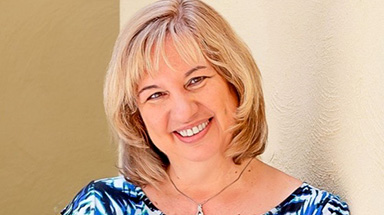 Dr. Jane Simmons 